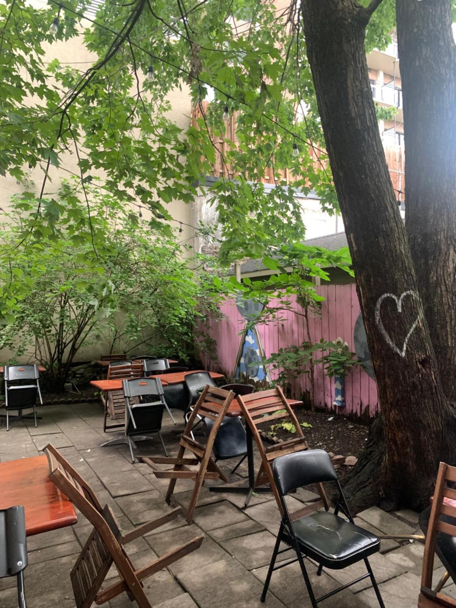 Pensione Popolo Montreal Bagian luar foto