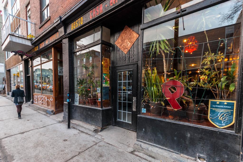 Pensione Popolo Montreal Bagian luar foto